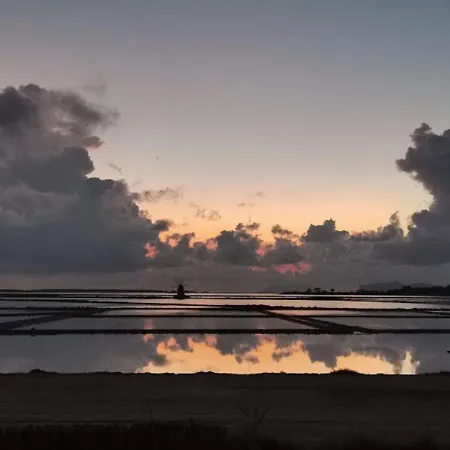 Bed and breakfast Kite Hub Lo Stagnone 3*