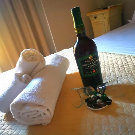 Kite Hub Lo Stagnone Bed & Breakfast *