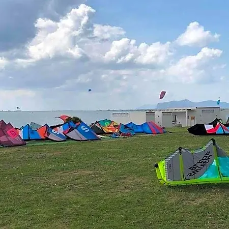 Kite Hub Lo Stagnone Couette-café 3*